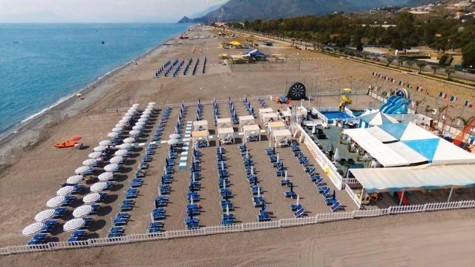 B&B dei Fiori Praia a Mare Esterno foto