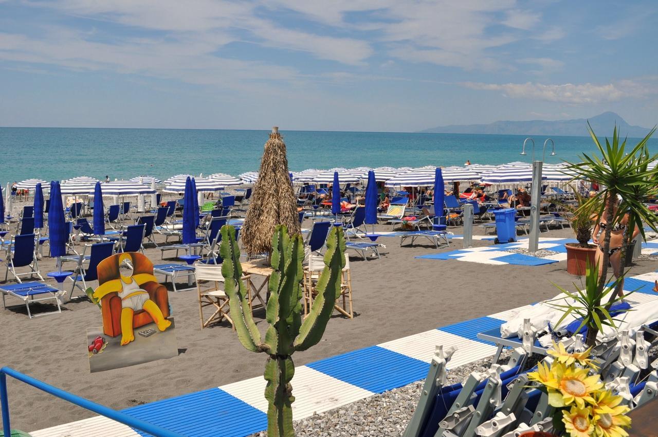 B&B dei Fiori Praia a Mare Esterno foto